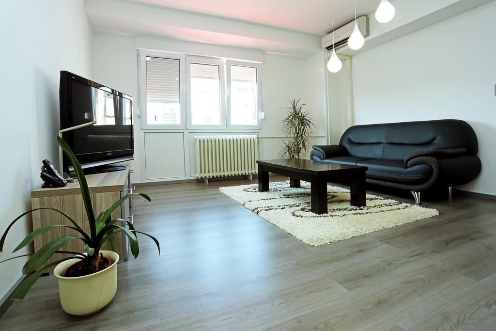 Apartment Travego II Osijek Phòng bức ảnh